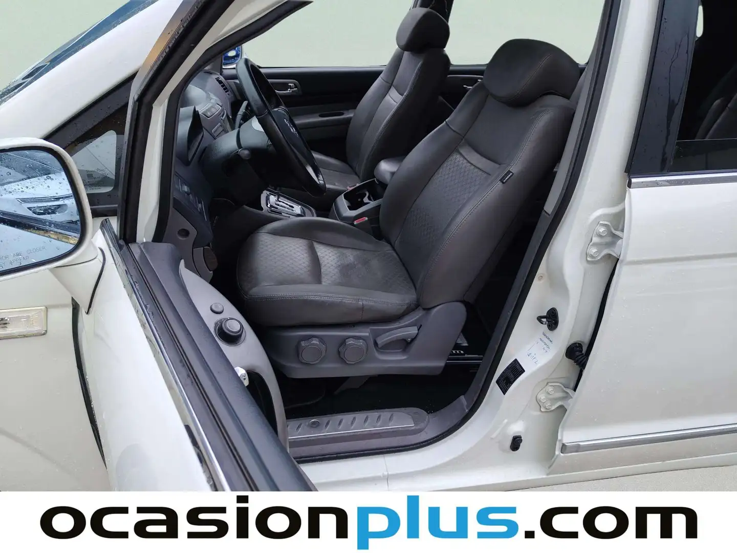 Foto SsangYong Rodius Ssangyong Rodius D22T Limited Auto (178 CV) 7 plazas