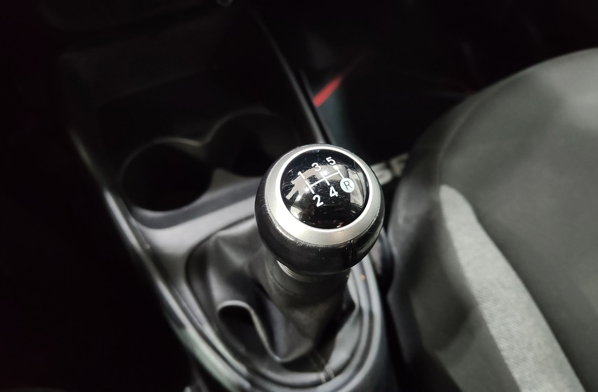 Toyota Aygo X 1.0 VVT-I Play - foto 5