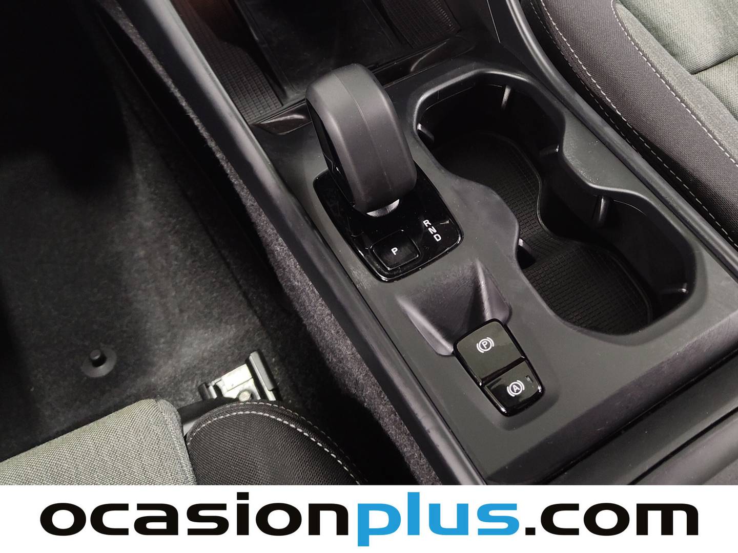 Foto Volvo XC40 Volvo XC40 B3 G Core Auto (163 CV)