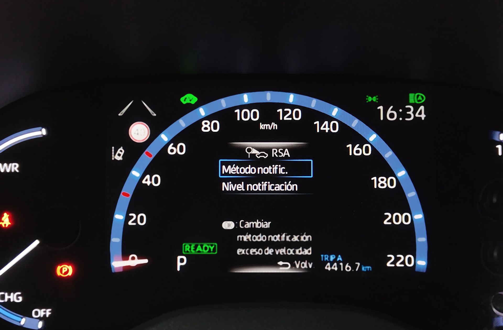 Toyota Yaris Cross 120H Active Tech - foto 15