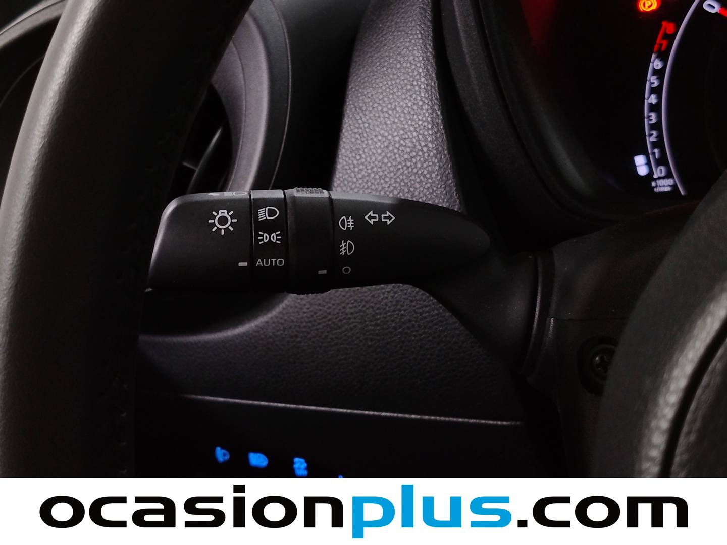 Extras del Toyota Aygo X Cross Toyota Aygo X Cross 1.0 VVT-I Play (72 CV)