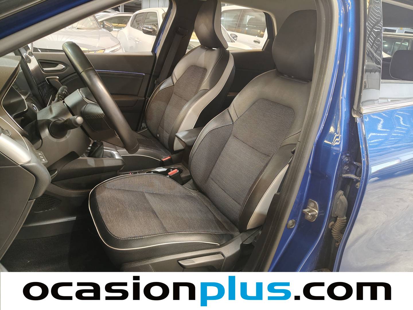 Foto asientos delanteros Renault Captur Renault Captur Techno TCe (90 CV)