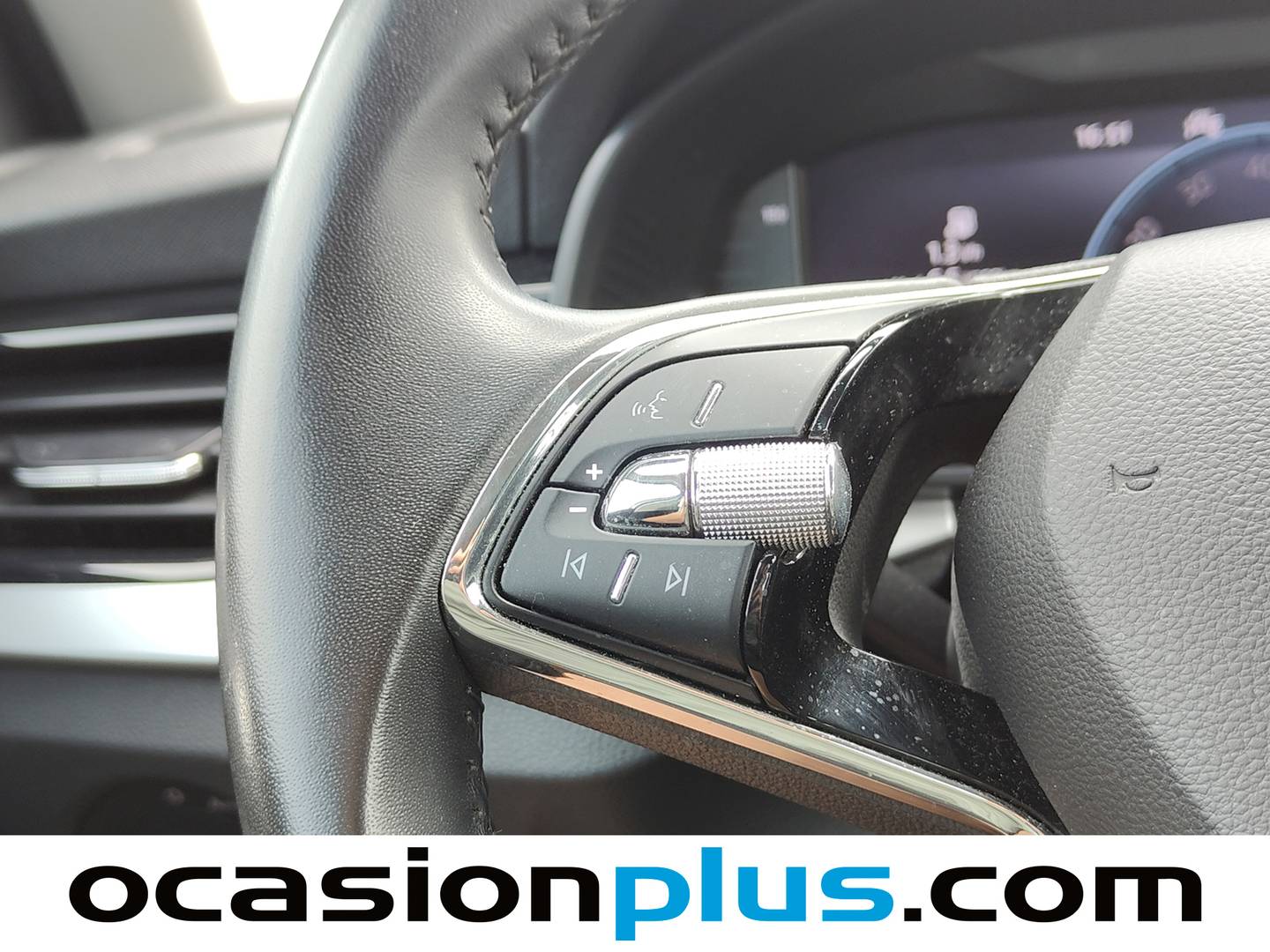 Foto Skoda Kamiq Skoda Kamiq 1.0 TSI Ambition DSG (110 CV)