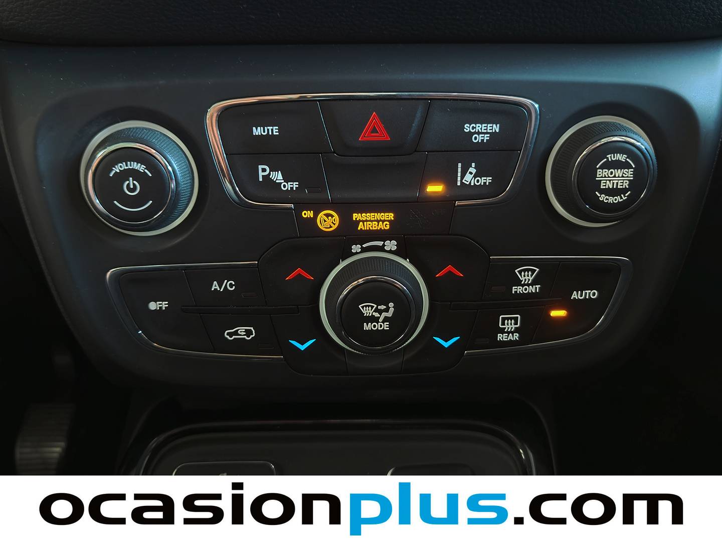 Acabados Jeep Compass Jeep Compass 1.6 Multijet Night Eagle 4x2 (120 CV)