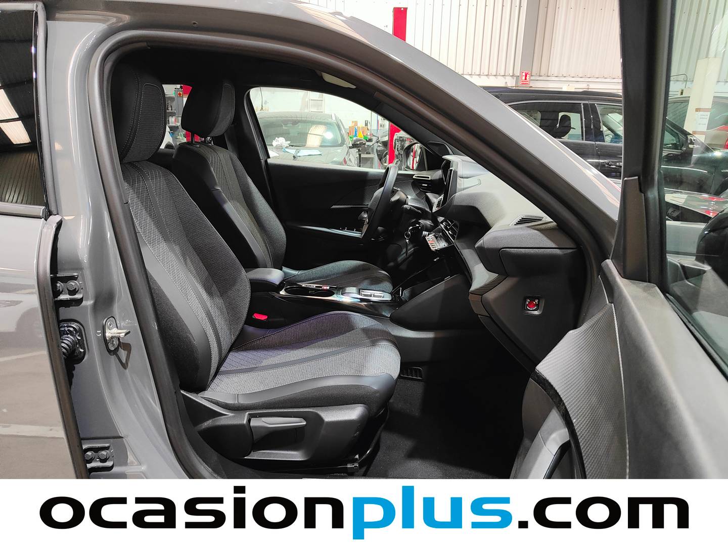 Peugeot 2008 Peugeot 2008 Allure Hybrid eDCS6 (145 CV) automático