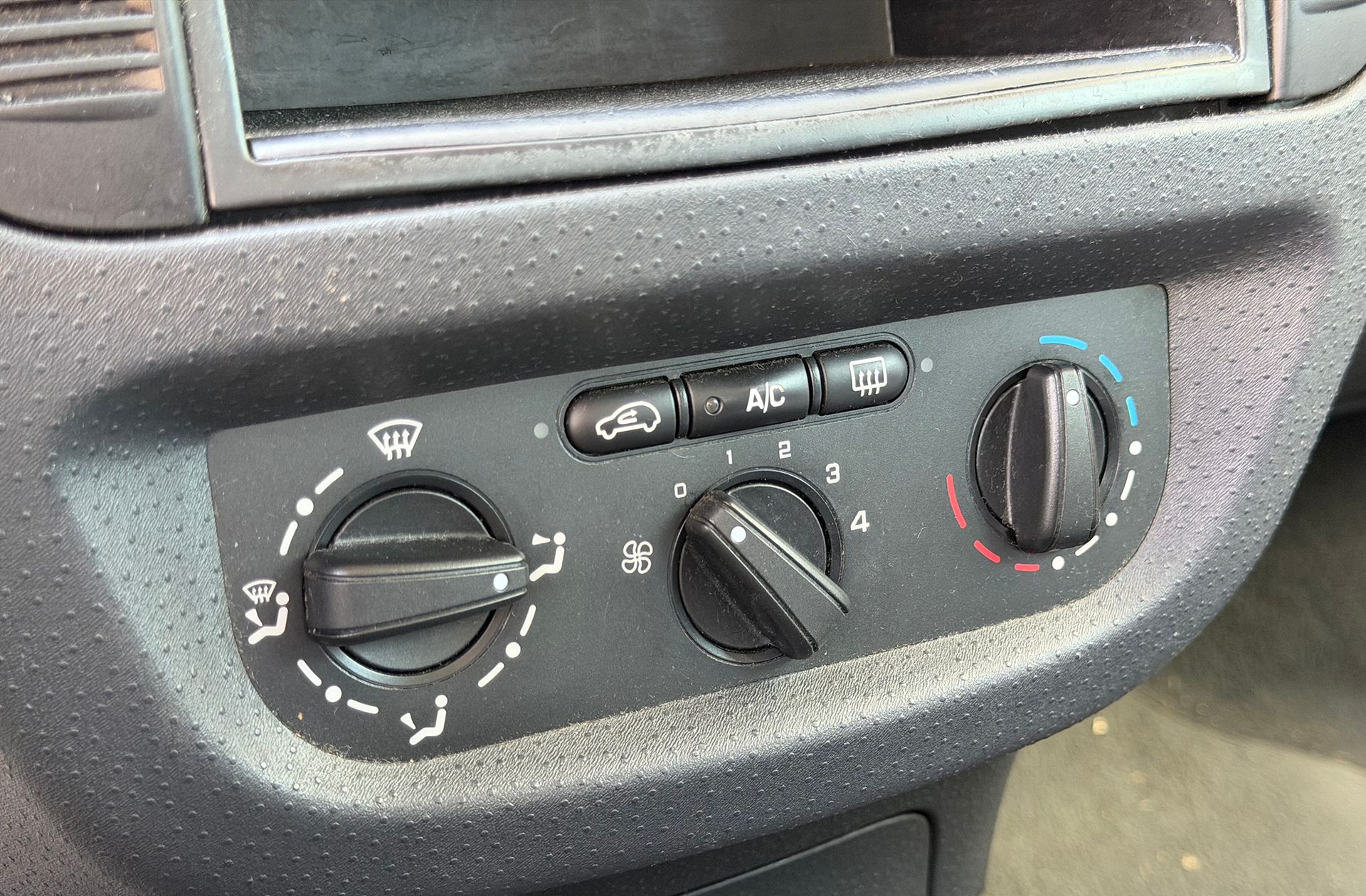 Citroën C3 1.4 HDi Exclusive - foto 21