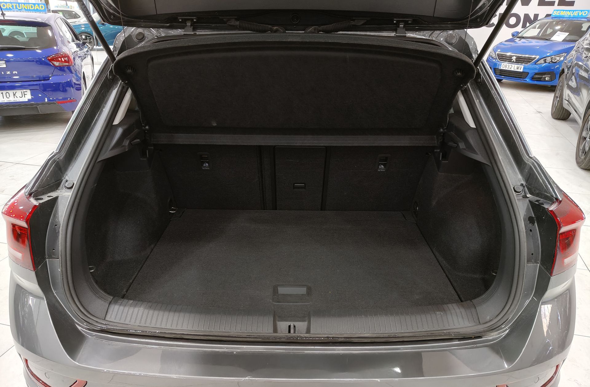 Volkswagen T-Roc Life 1.0 TSI - foto 16