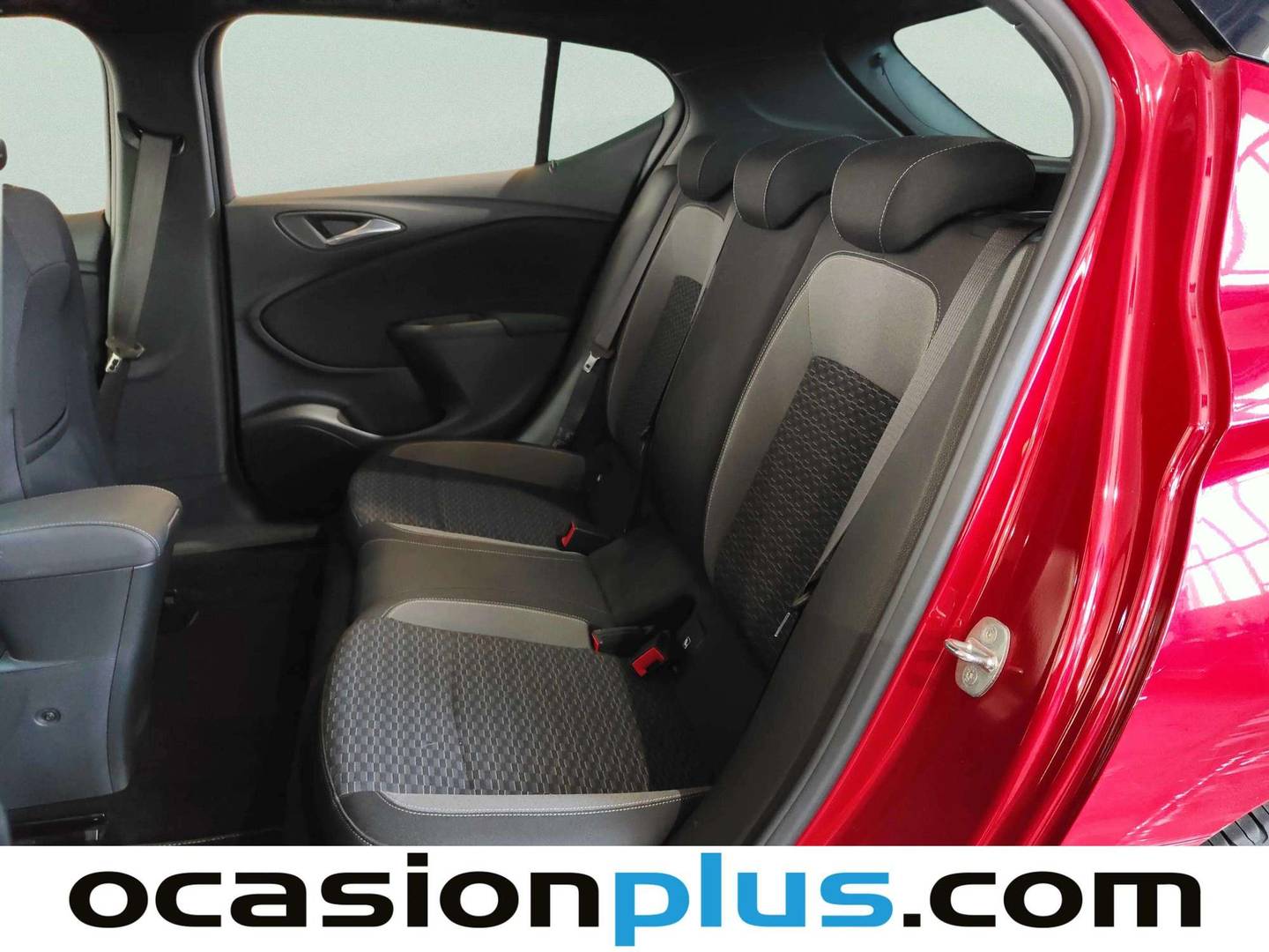 Foto asientos traseros Opel Astra Opel Astra 1.2 Turbo SHL GS Line (110 CV)