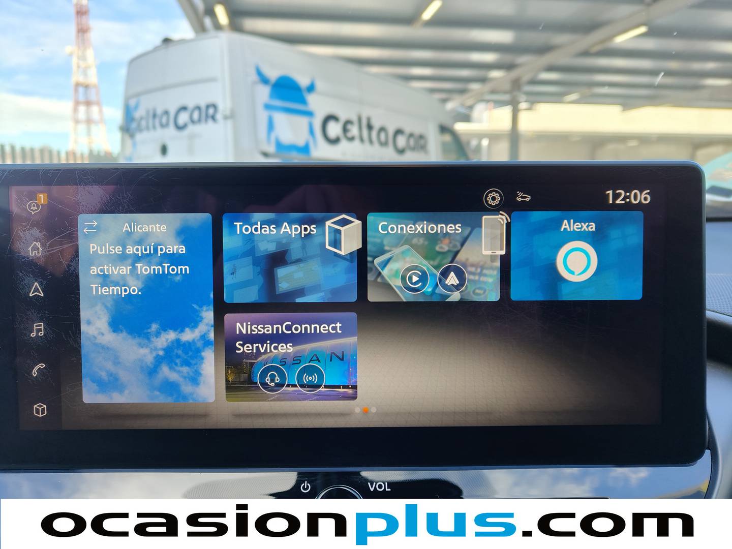 Foto Nissan JUKE Nissan Juke DIG-T N-Connecta 4x2 (114 CV)