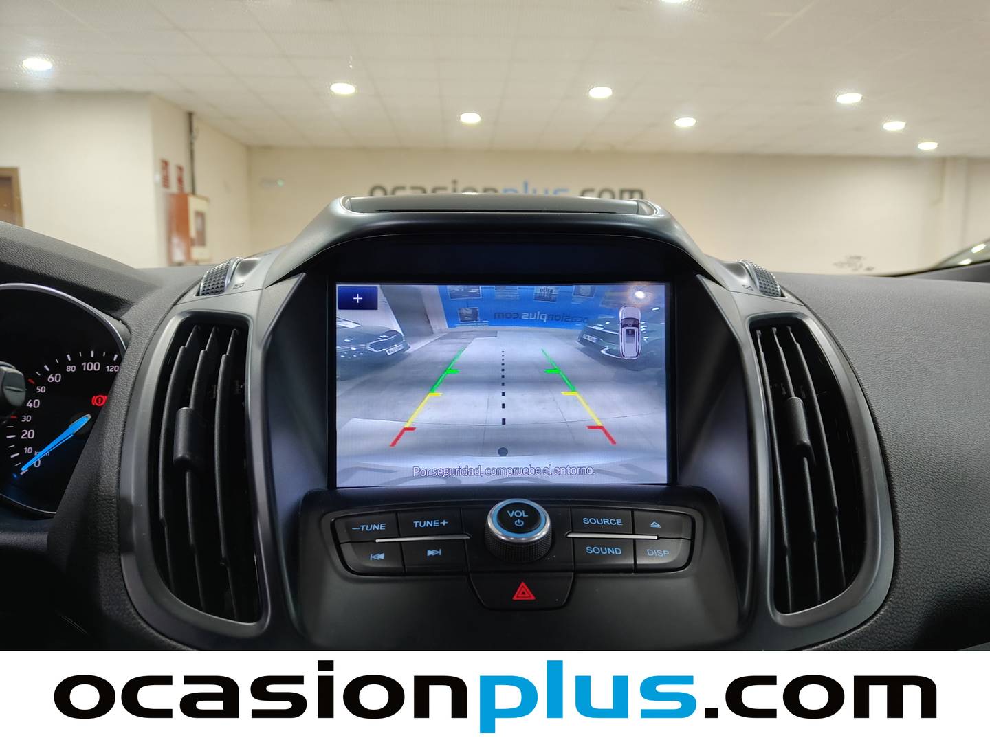 Foto Ford Kuga Ford Kuga 2.0 TDCI ST-Line Limited Edition 4x4 132 kW (180 CV)