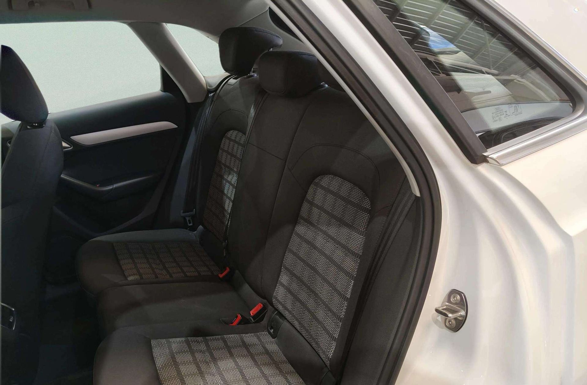 Audi Q3 Sport edition 1.4 TFSI CoD S tronic - foto 11