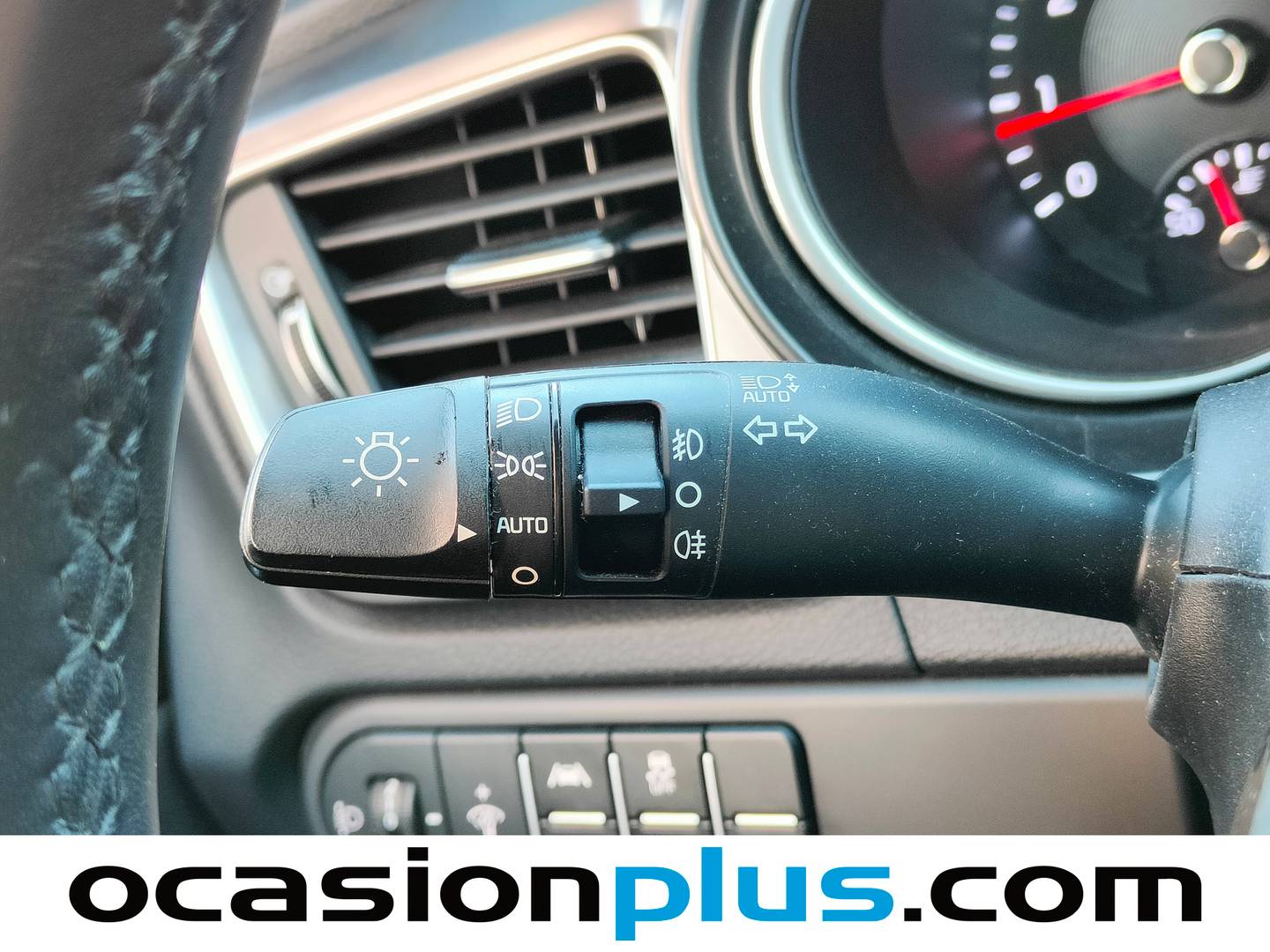 Foto KIA XCeed Kia XCeed 1.5 MHEV iMT Drive (160 CV)