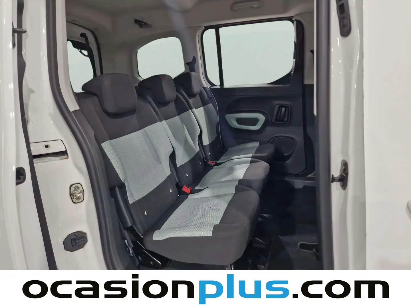 Foto Citroën Berlingo Citroen Berlingo BlueHDi 130 S&S Talla M Feel Pack  (130 CV)