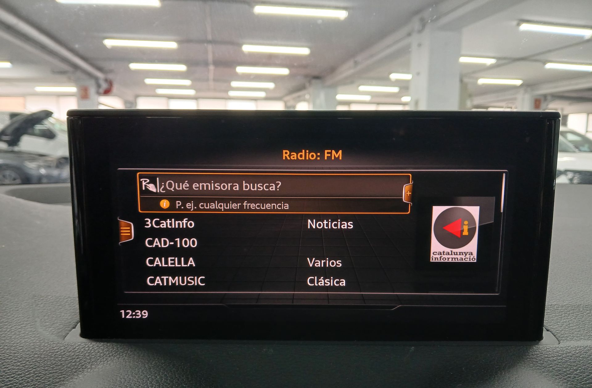 Audi Q2 Advanced 30 TDI S tronic - foto 33