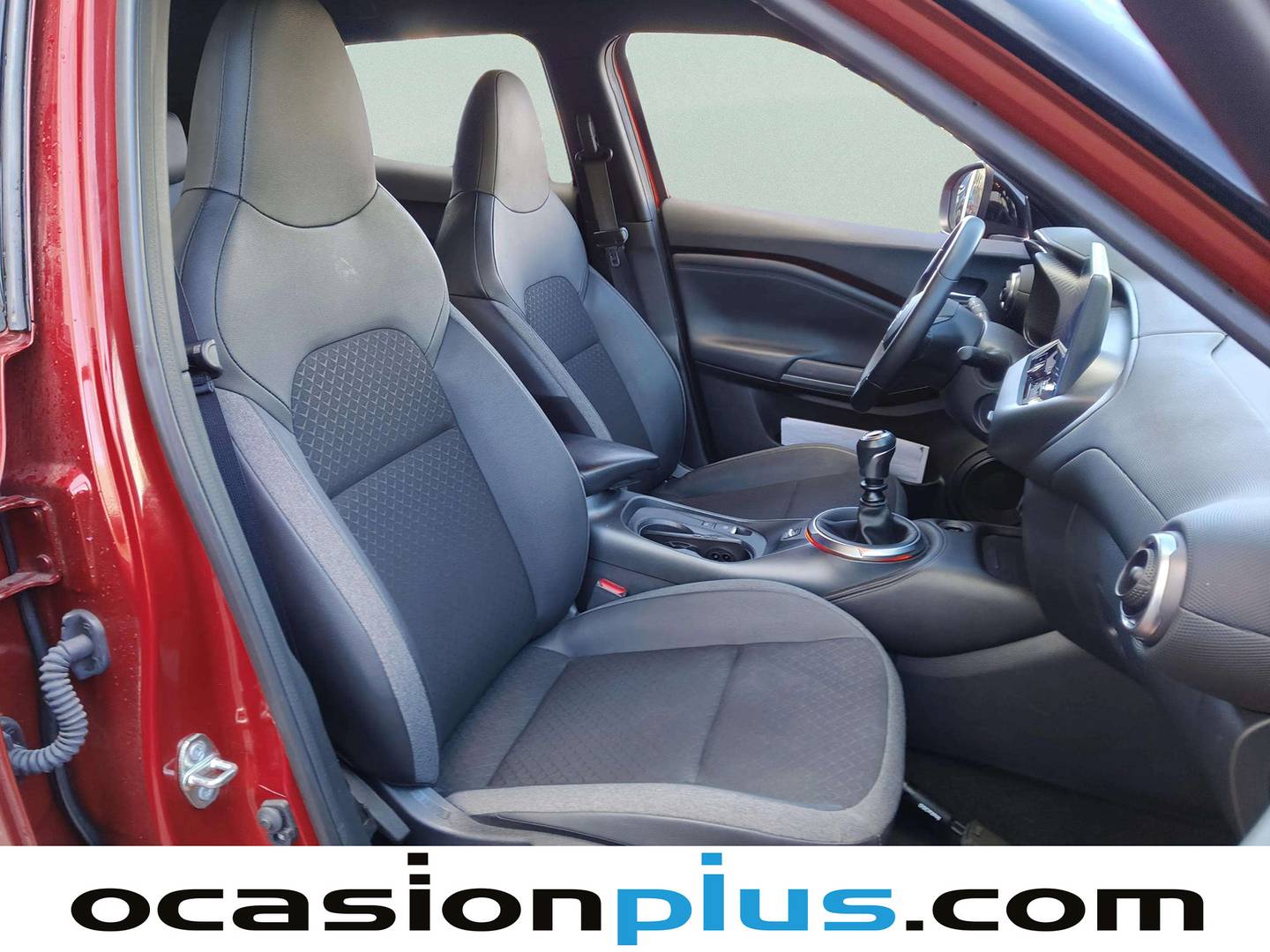 Foto Nissan JUKE Nissan Juke DIG-T N-Connecta 4x2 (114 CV)