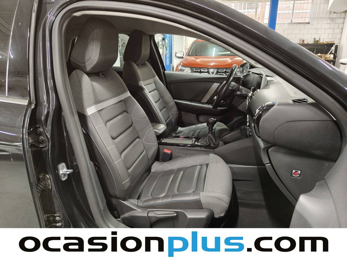 Foto Citroën C4 Citroen C4 PureTech 130 S&S Shine (130 CV)