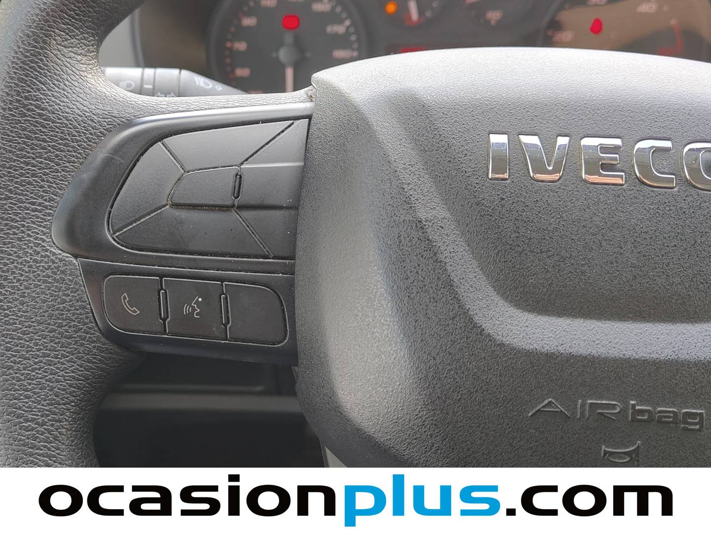 Foto Iveco Daily Iveco Daily 35S 16H V 3520/H2 10.8 M3 (156CV)