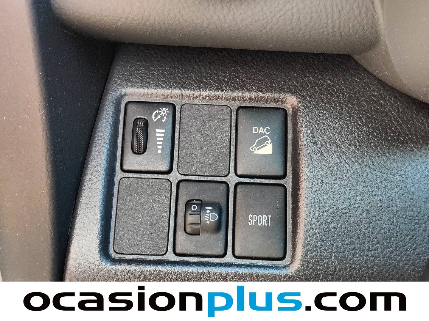 Acabados Toyota Rav4 Toyota Rav4 2.2 D-D-CAT Executive Cross Sport Autodr.S 4x4 (150 CV)