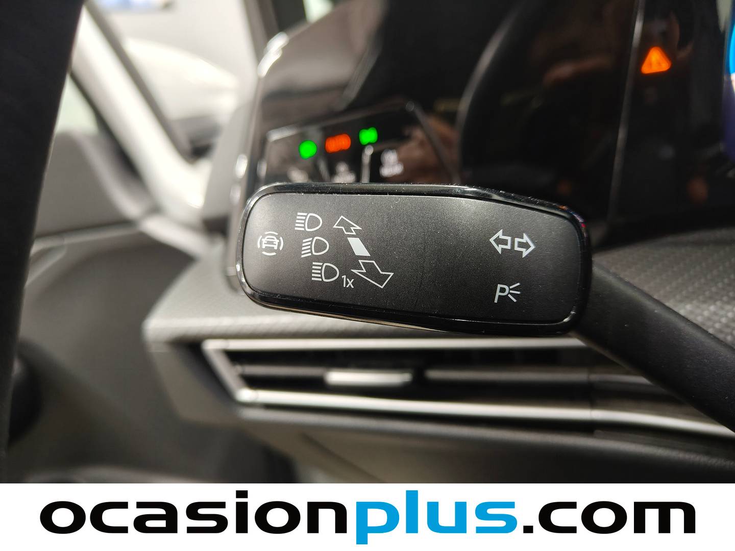 Volkswagen Golf Volkswagen Golf R-Line 1.5 eTSI (150 CV) DSG 150cv