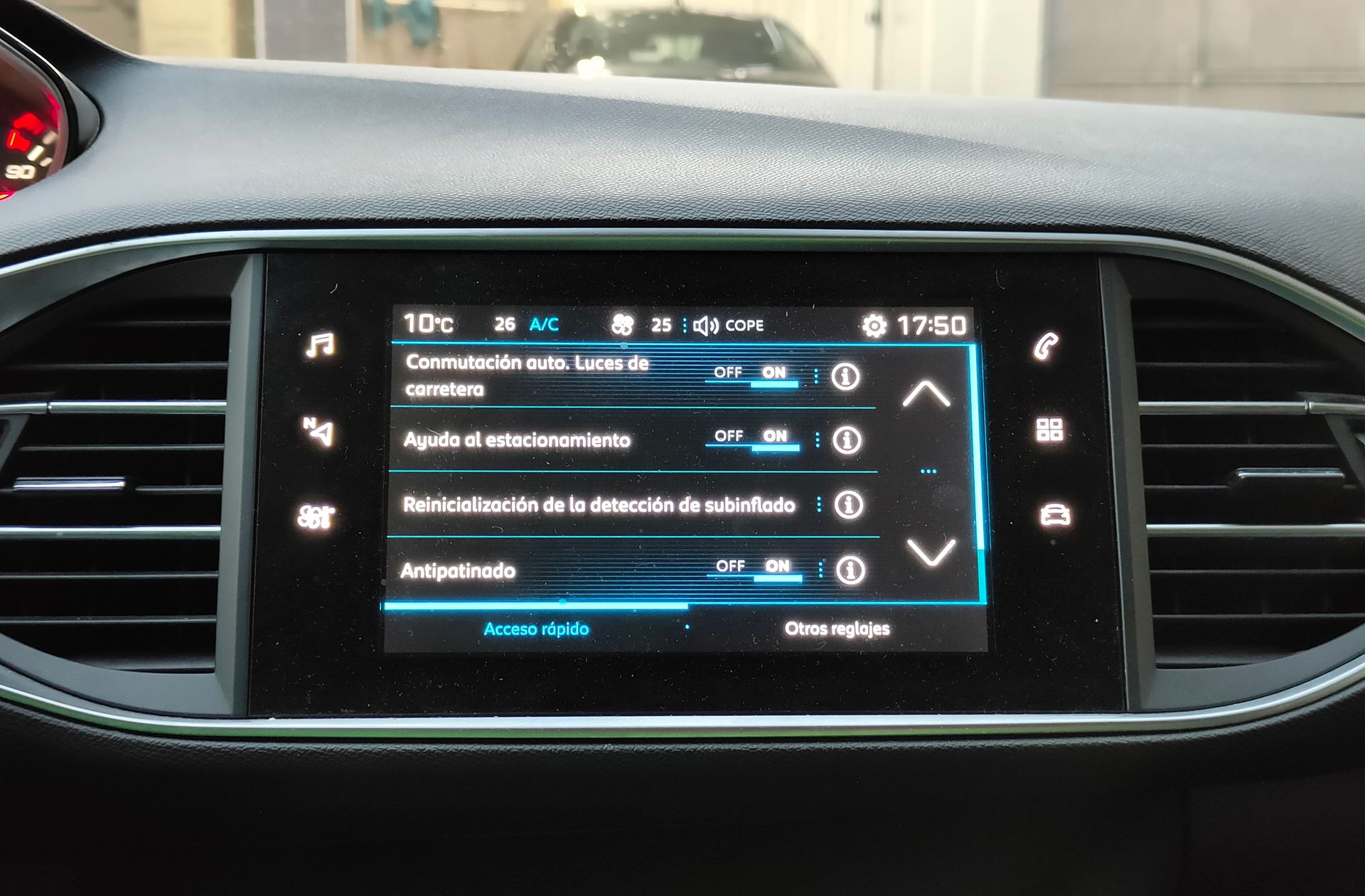 Peugeot 308 PureTech 130 Style - foto 28