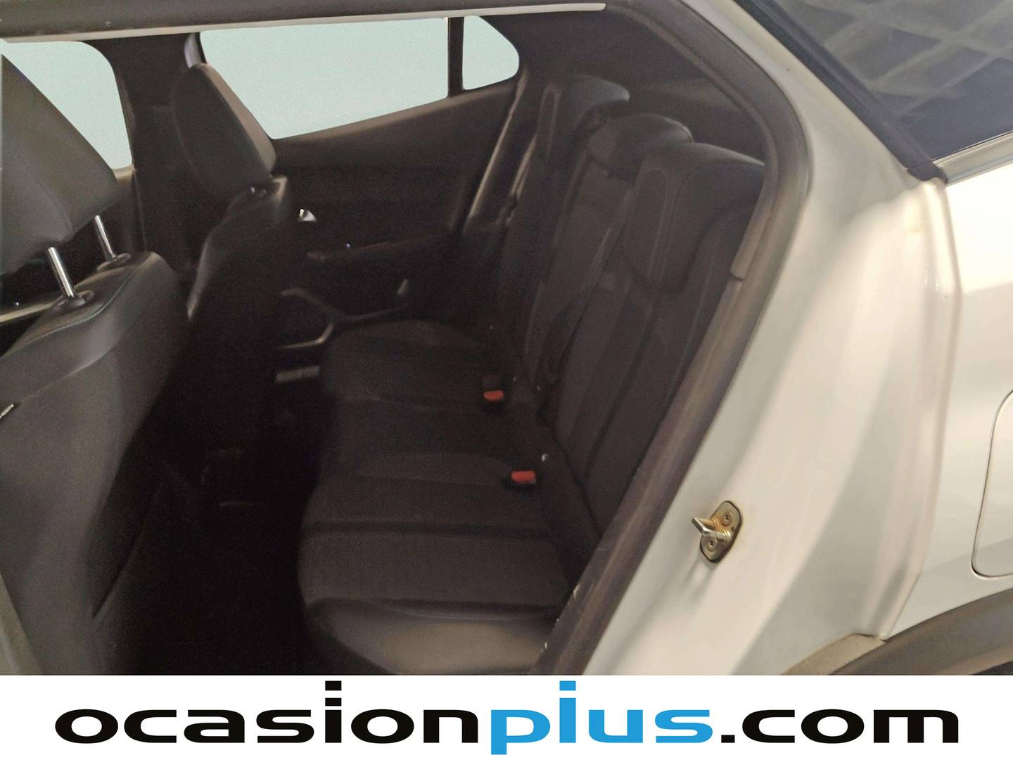 Foto asientos traseros Peugeot 2008 Peugeot 2008 BlueHDi 110 Allure  (110 CV)