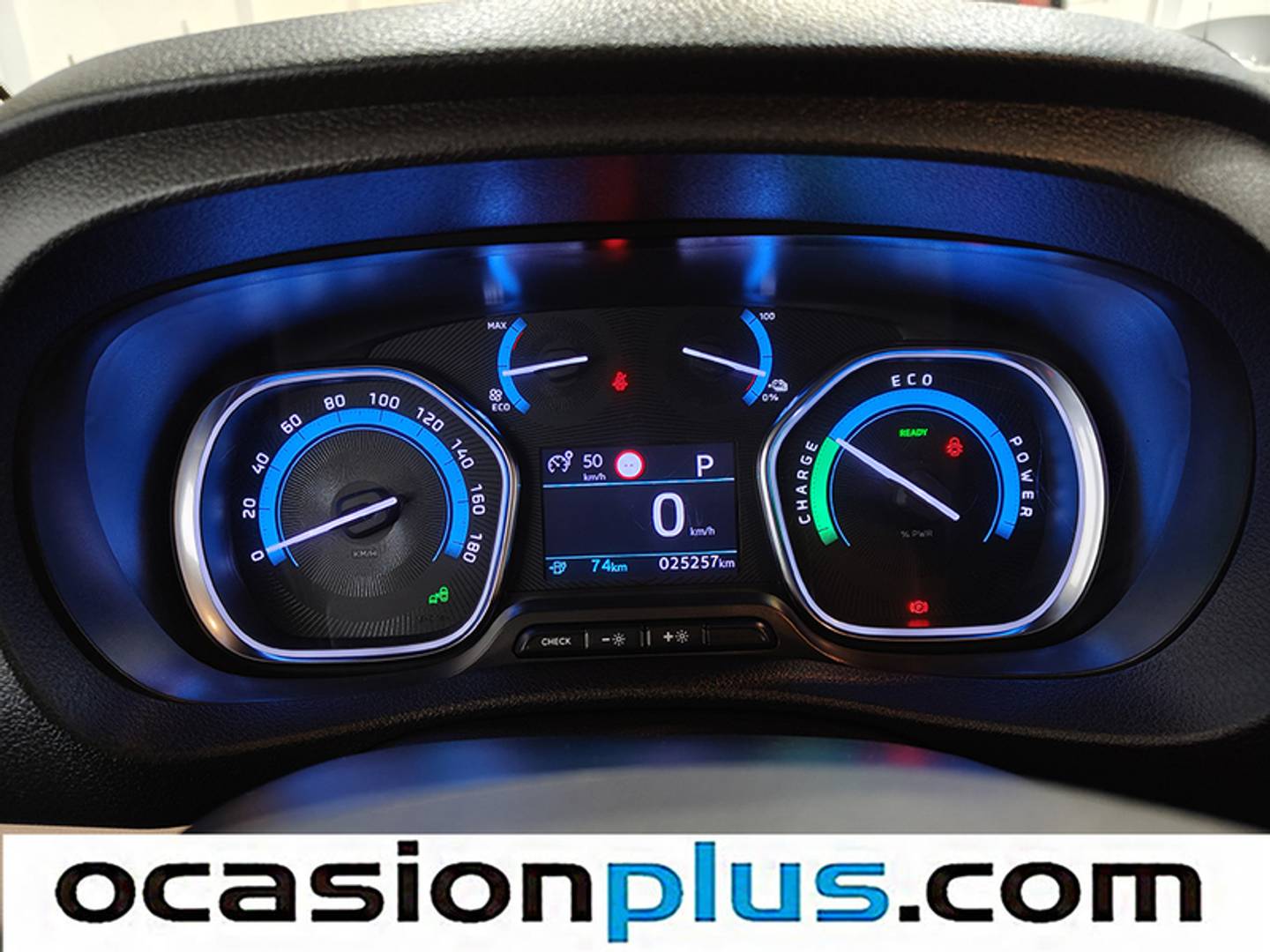 Foto Toyota Proace Verso Toyota Proace Verso Family Advance 75kWh L1 (136 CV) 8 Plazas camperizada