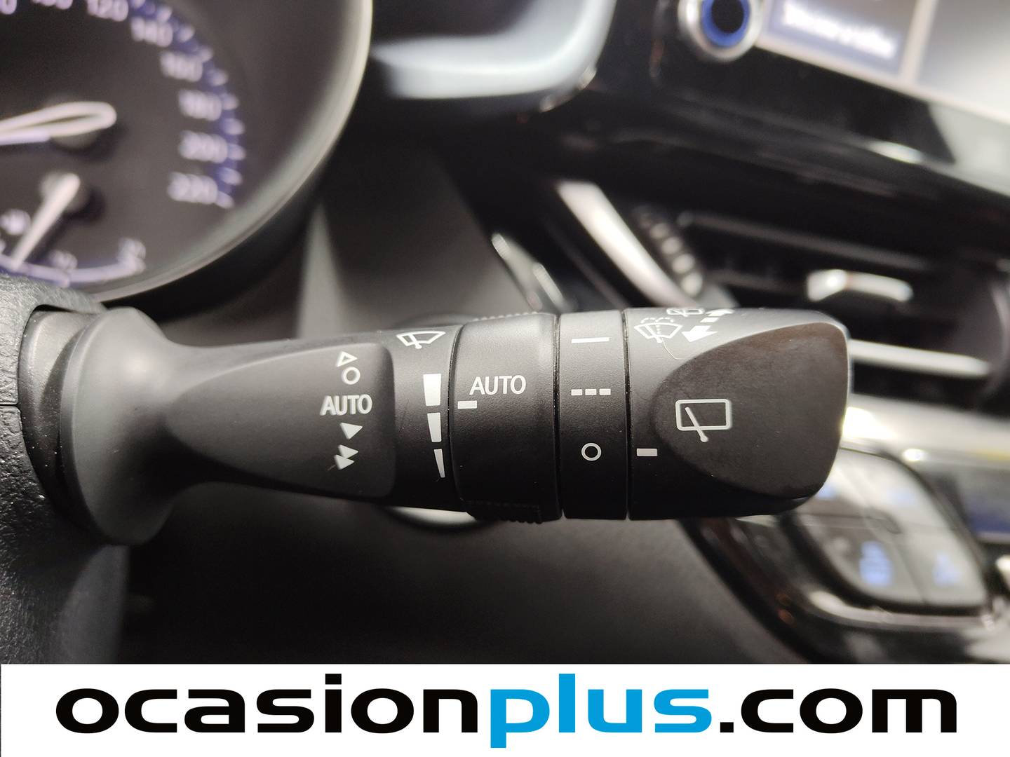 Toyota C-HR Toyota C-HR 2.0 180H Dynamic (184 CV) al mejor precio