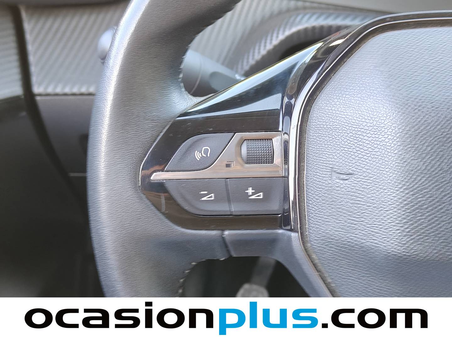 Foto Peugeot 208 Peugeot 208 PureTech 100 Allure  (100 CV)