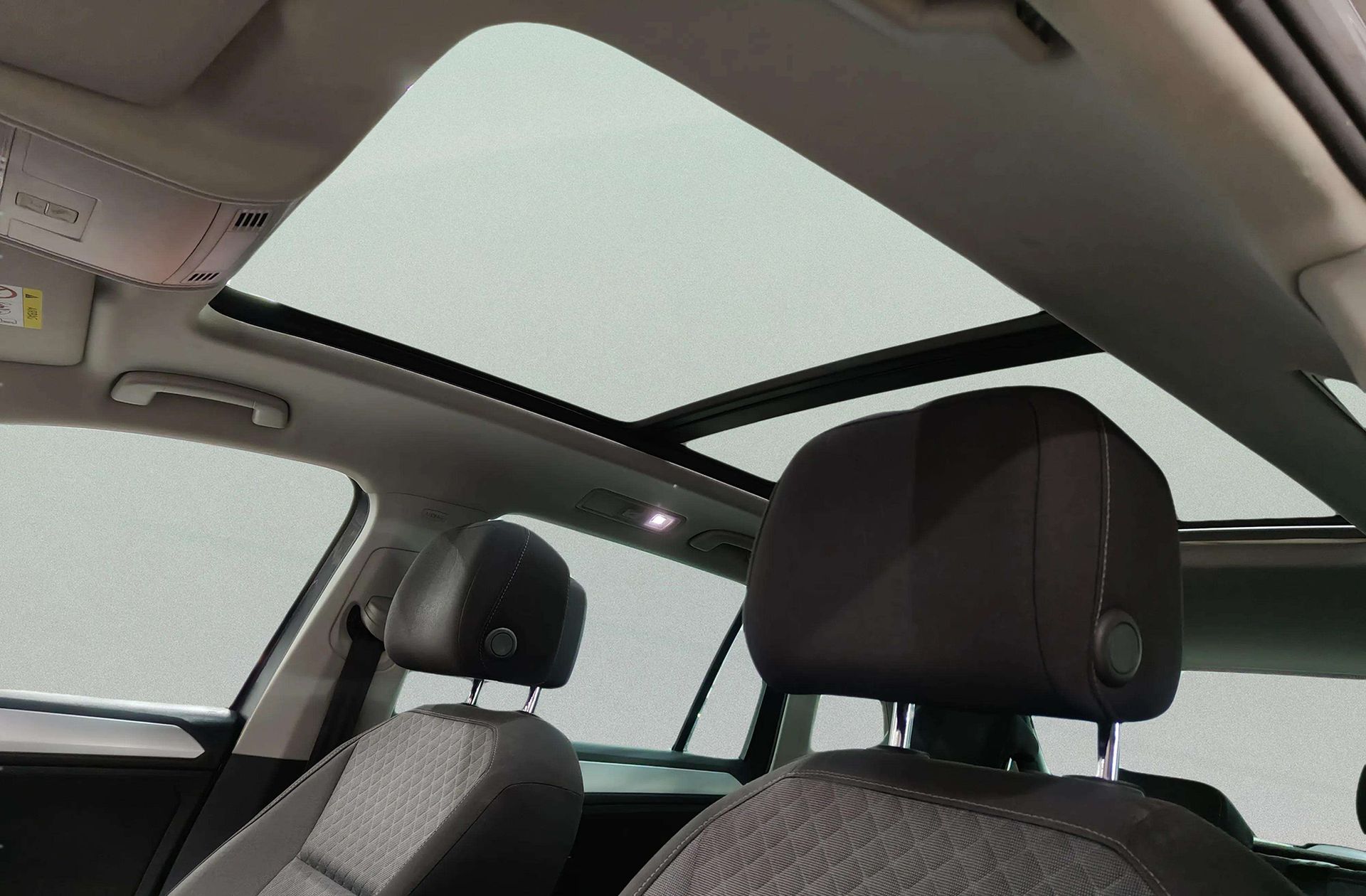 Volkswagen Tiguan Advance 1.5 TSI DSG Pack R-line - foto 7