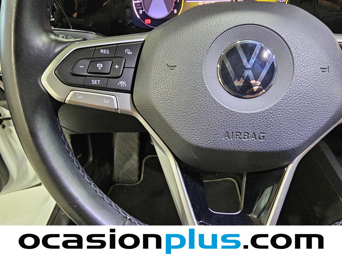 Volkswagen Golf Volkswagen Golf Life 1.5 TSI (130 CV) gasolina