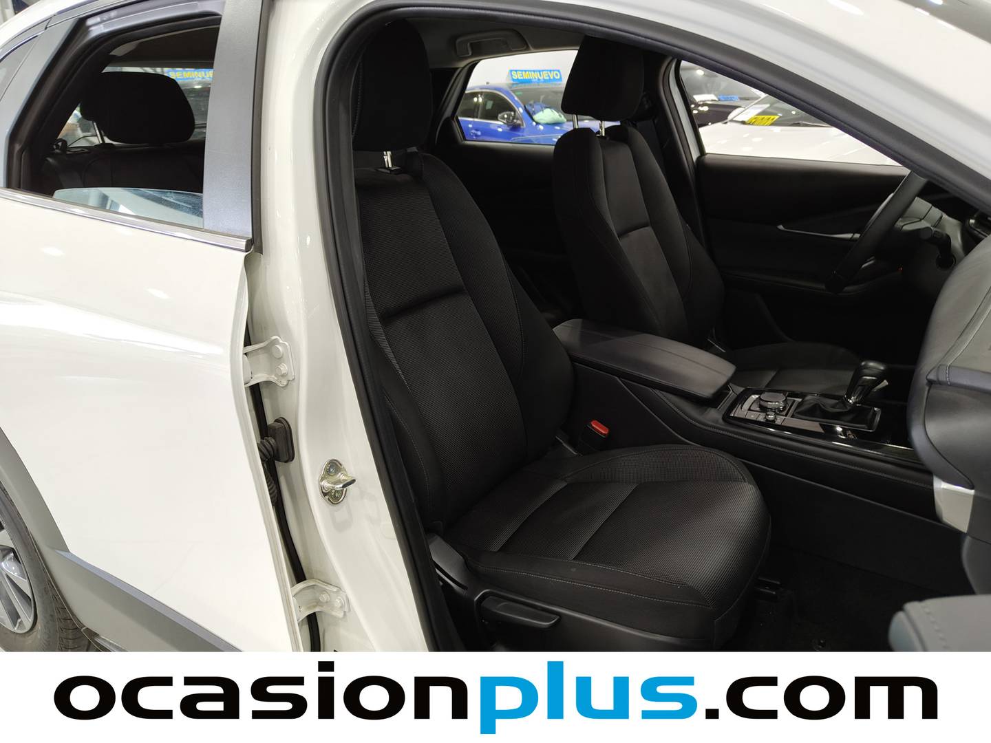 Foto Mazda CX-30 Mazda CX-30 2.5 e-Skyactive G MHEV Prime-Line AT (140 CV)