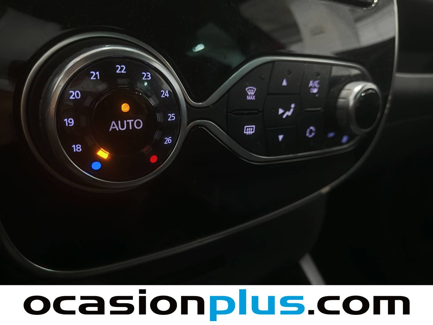 Extras del Renault Clio Renault Clio Limited 1.2 (75 CV)