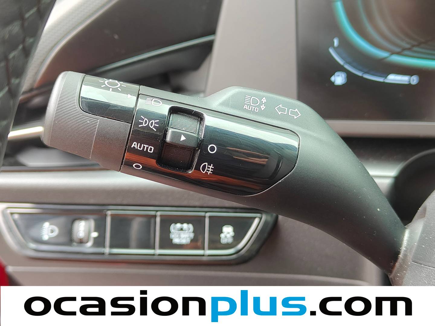 Acabados KIA Niro KIA Niro 1.6 GDi HEV Concept (141 CV)