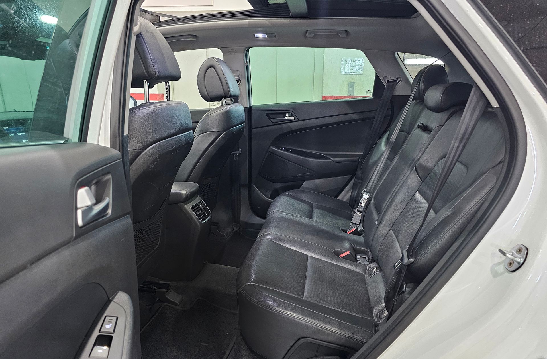 Hyundai Tucson 1.7 CRDi BlueDrive Style DCT 4x2 - foto 15