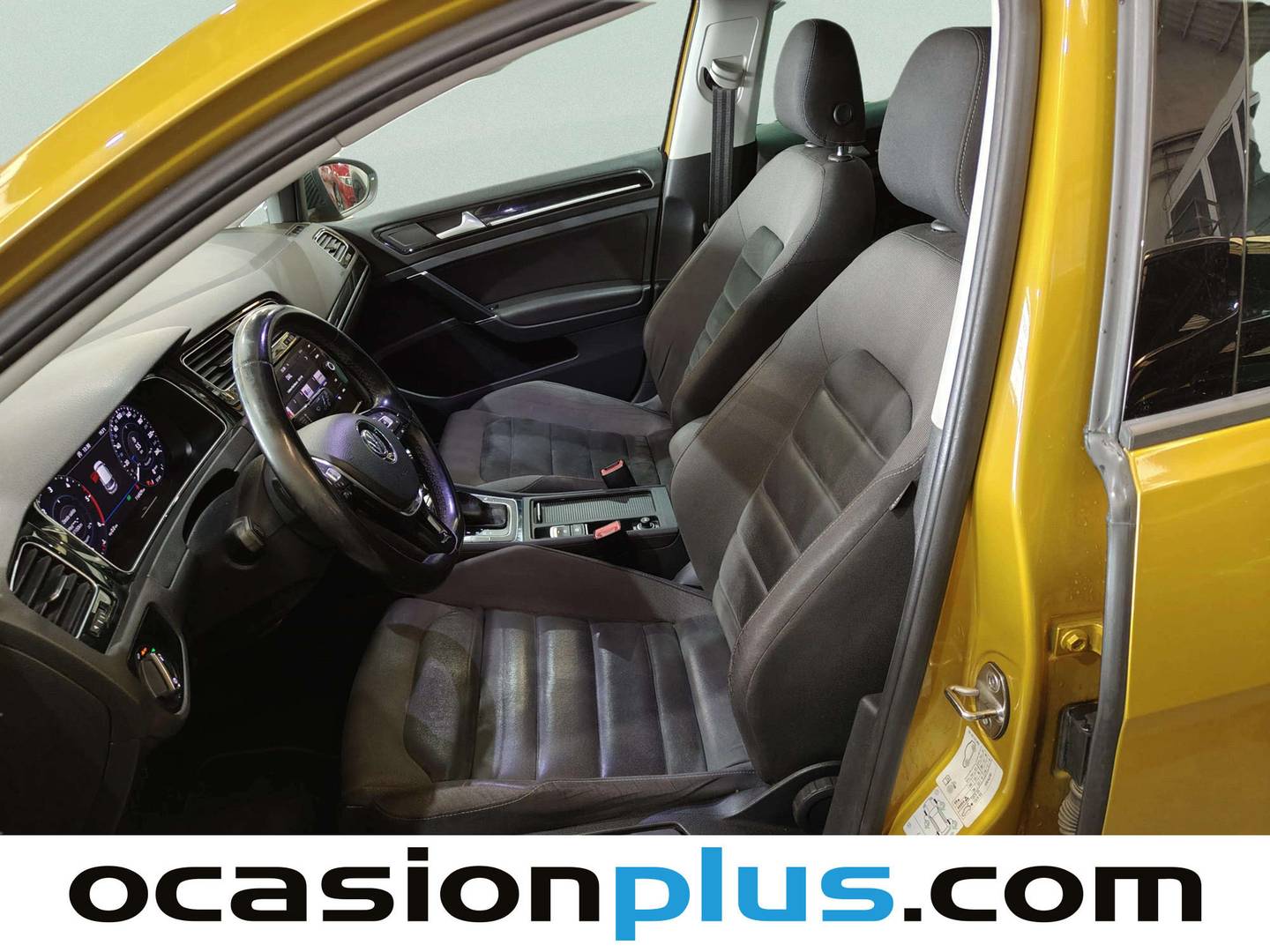Foto asientos delanteros Volkswagen Golf Volkswagen Golf Sport 2.0 TDI (150 CV) DSG