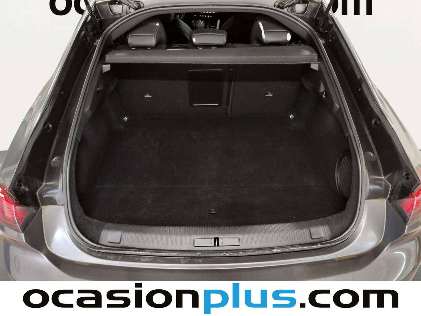 Fotos maletero Peugeot 508 Hybrid Peugeot 508 Hybrid 225 GT e-EAT8 (225 CV)