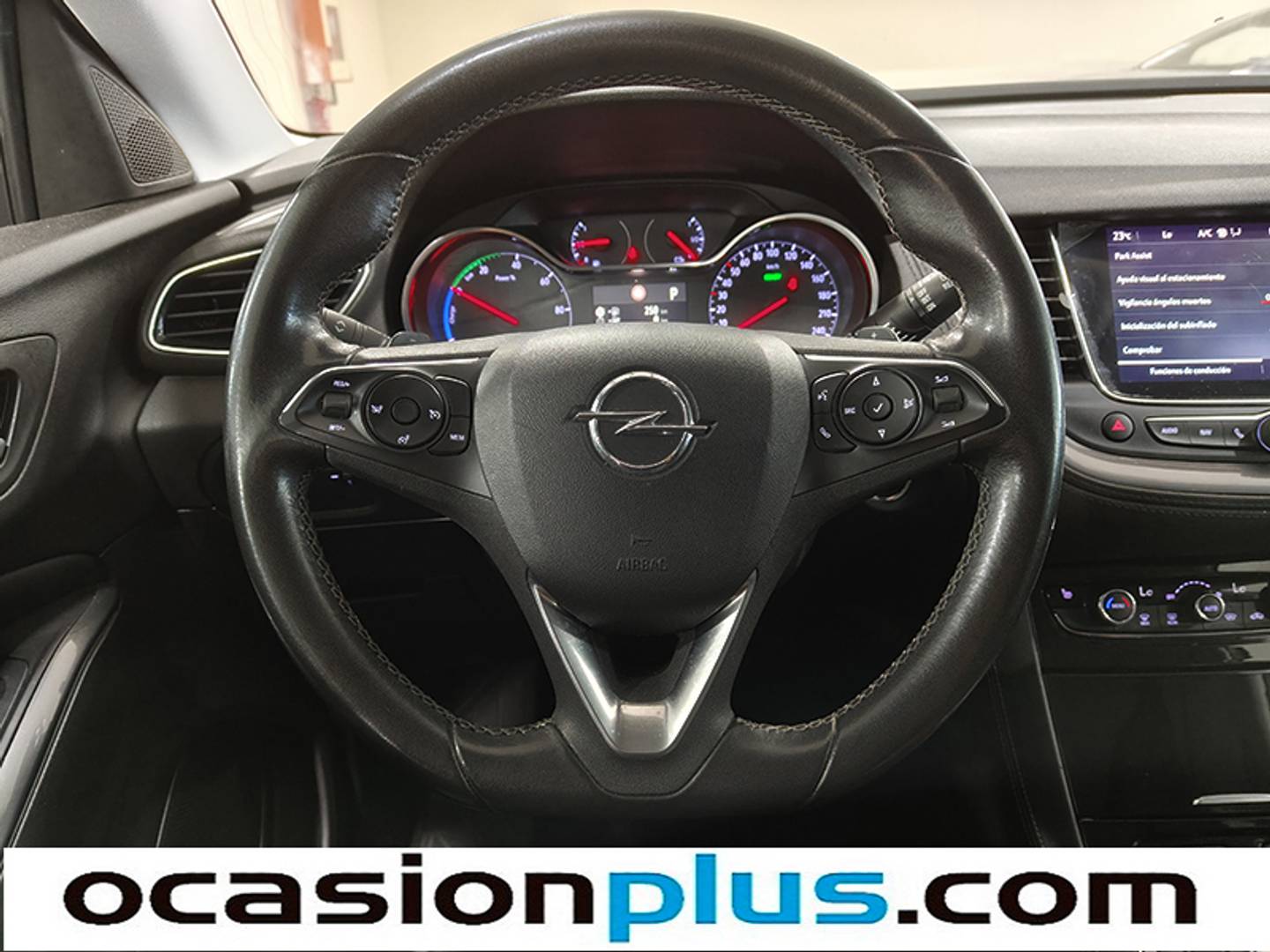 Foto Opel Grandland X PHEV Opel Grandland X 1.6 Turbo PHEV Ultimate 4x2 Auto (224 CV)