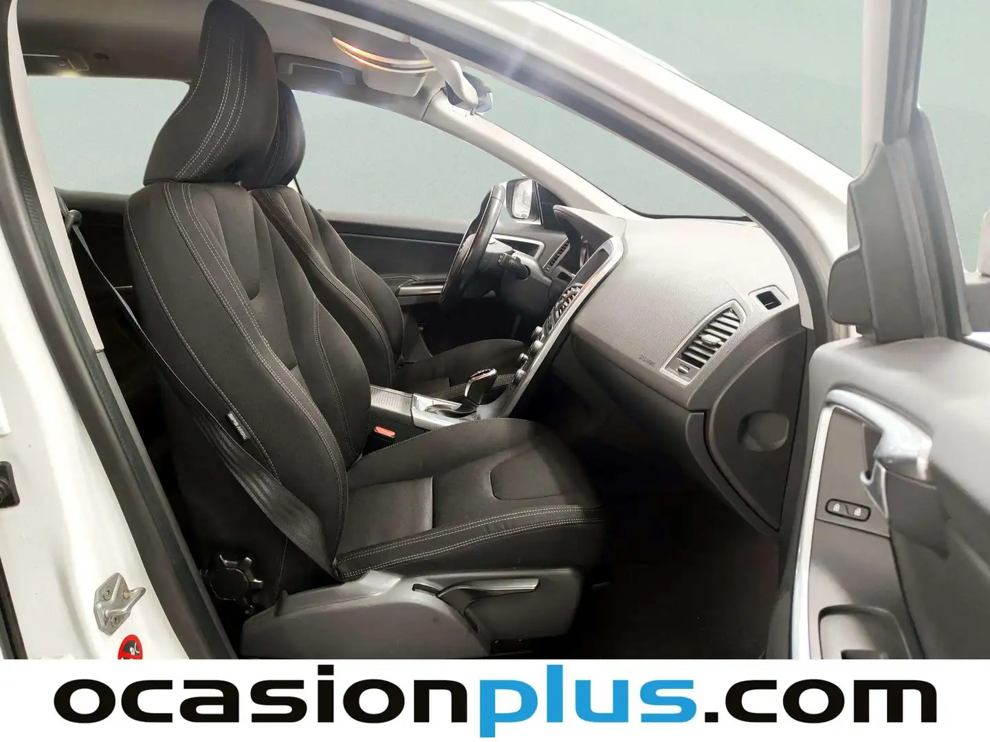 Foto Volvo XC60 Volvo XC60 D3 Kinetic Auto (150 CV)