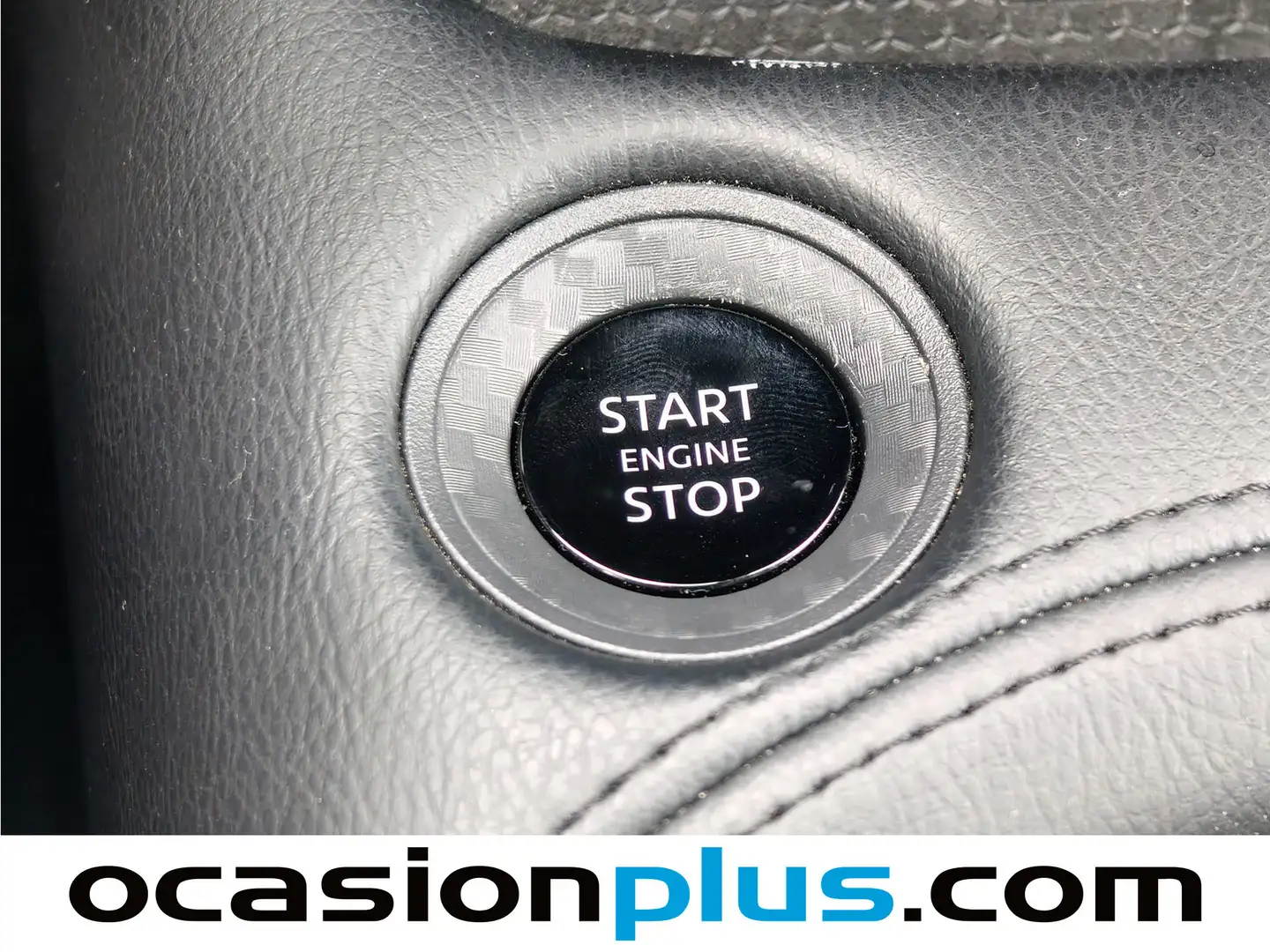 Foto Nissan JUKE Nissan Juke DIG-T N-Connecta 4x2 DCT (114 CV)