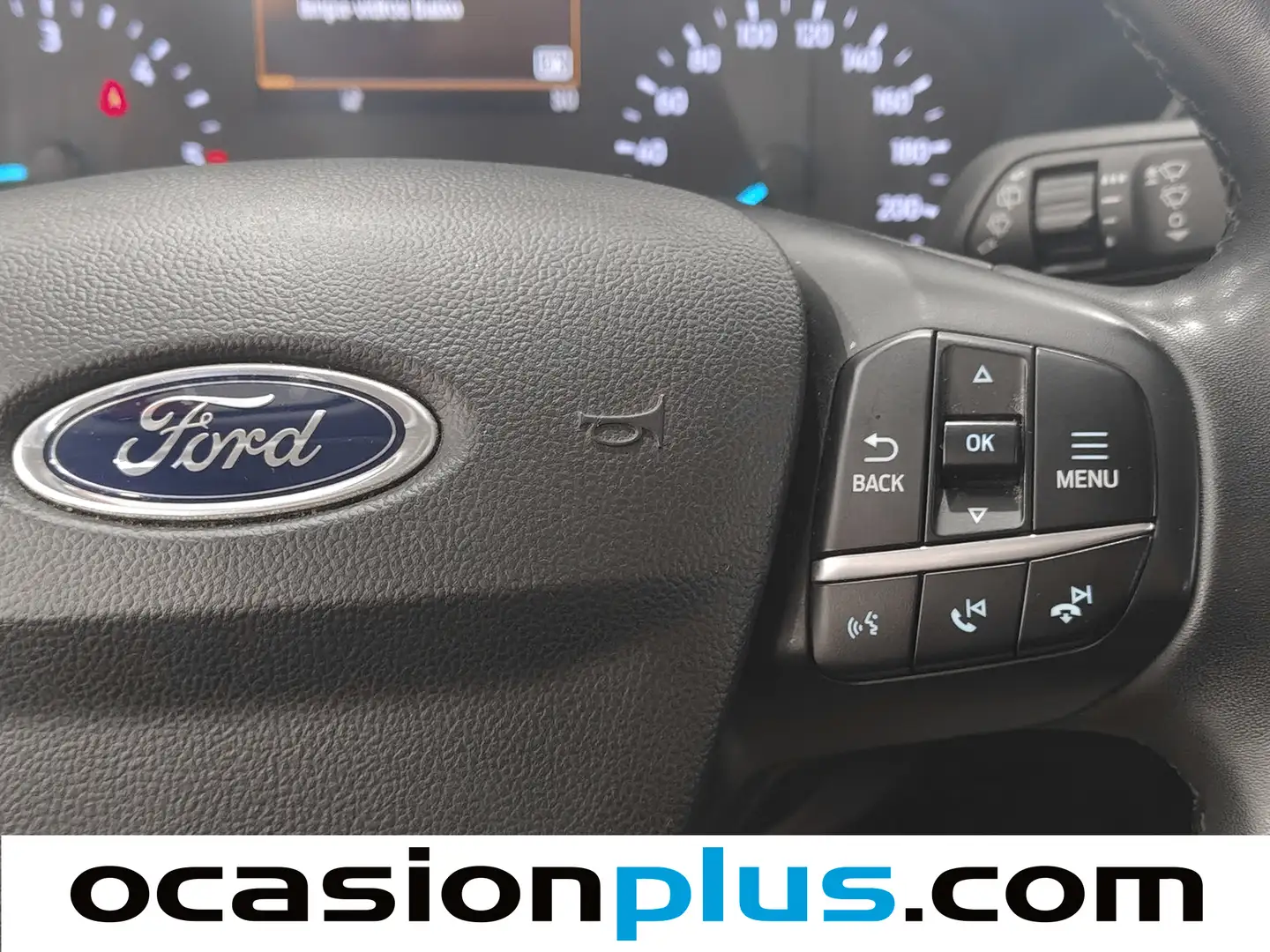 Foto Ford Kuga Ford Kuga 1.5 EcoBlue Trend (120 CV)