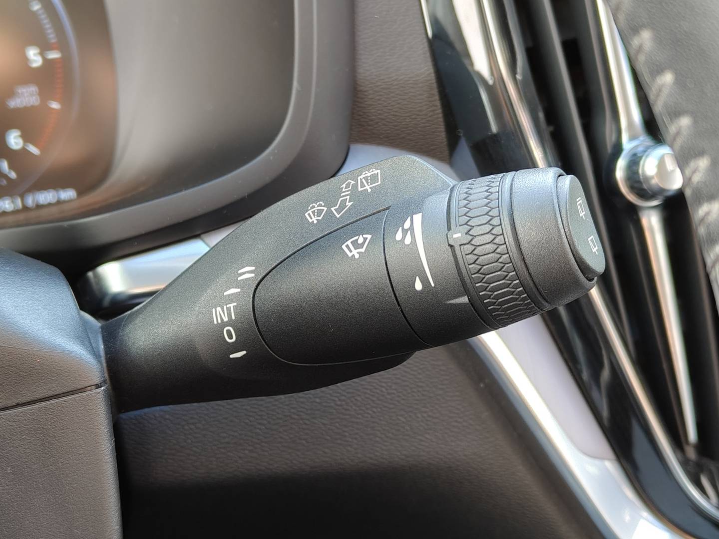 Foto Volvo V60 Volvo V60 D4 Momentum Auto (190 CV)