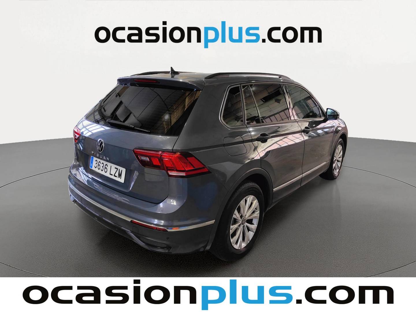 Foto trasera Volkswagen Tiguan Volkswagen Tiguan 1.5 TSI (130 CV) derecha