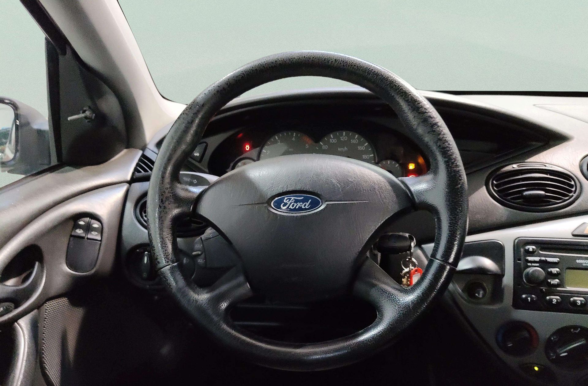 Ford Focus 1.8 TDCi Trend - foto 17