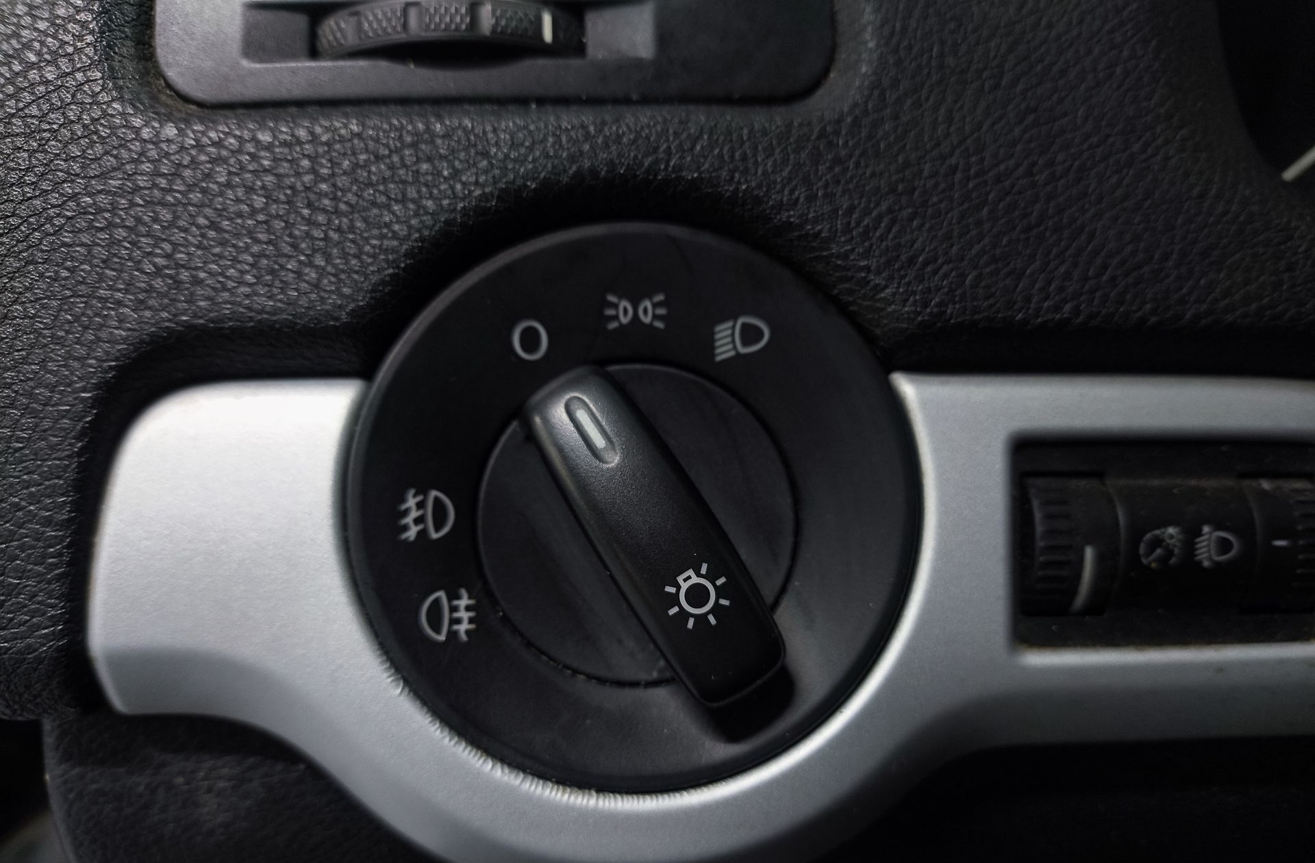 Škoda Octavia 1.4 TSI Trend - foto 20