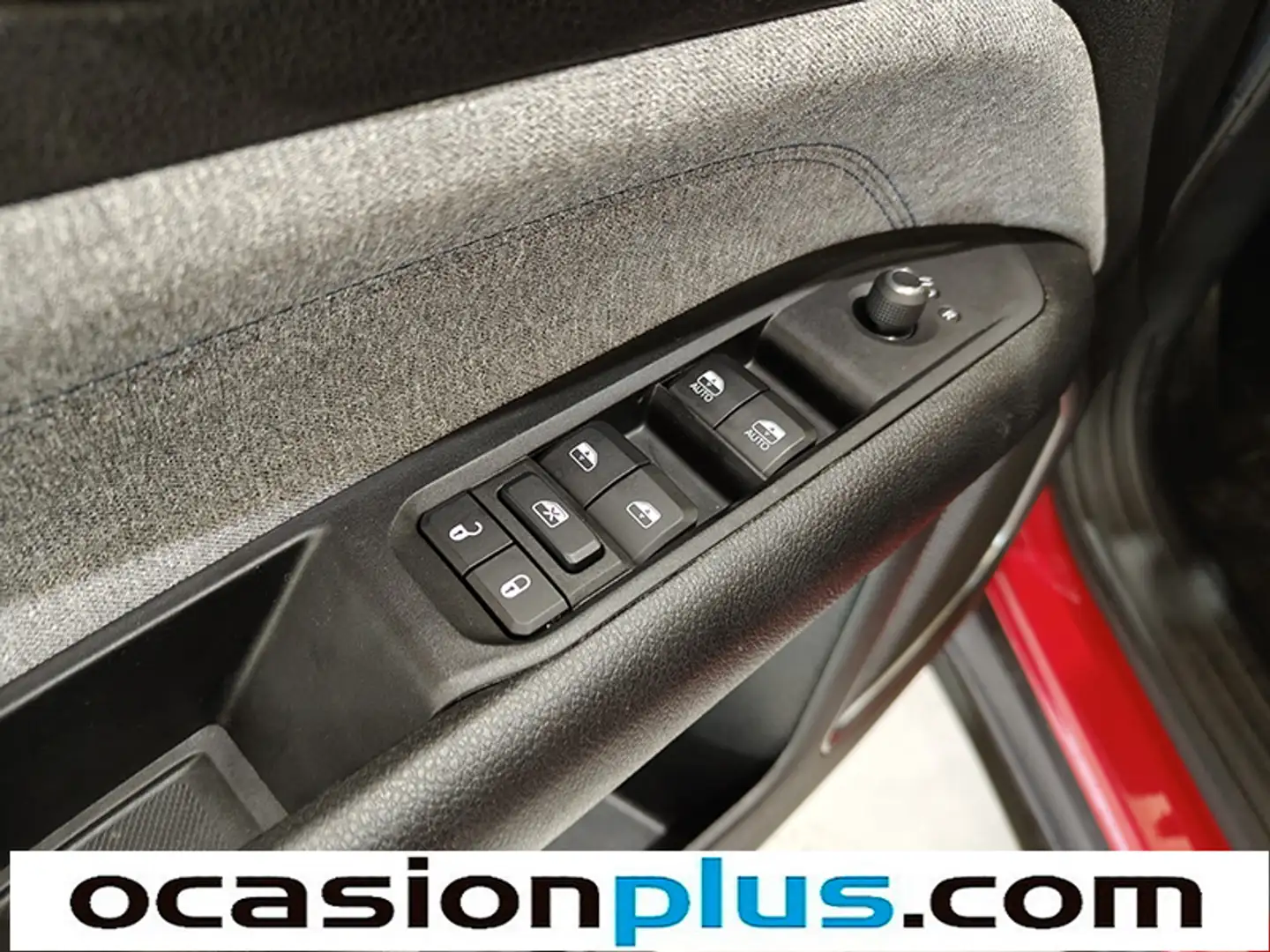 Foto Jeep Compass Jeep Compass eHybrid 1.5 MHEV Longitude DCT (130 CV)