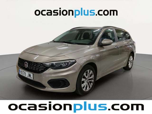Fiat Tipo 1.4 16v Easy (95CV) gasolina SW de segunda mano