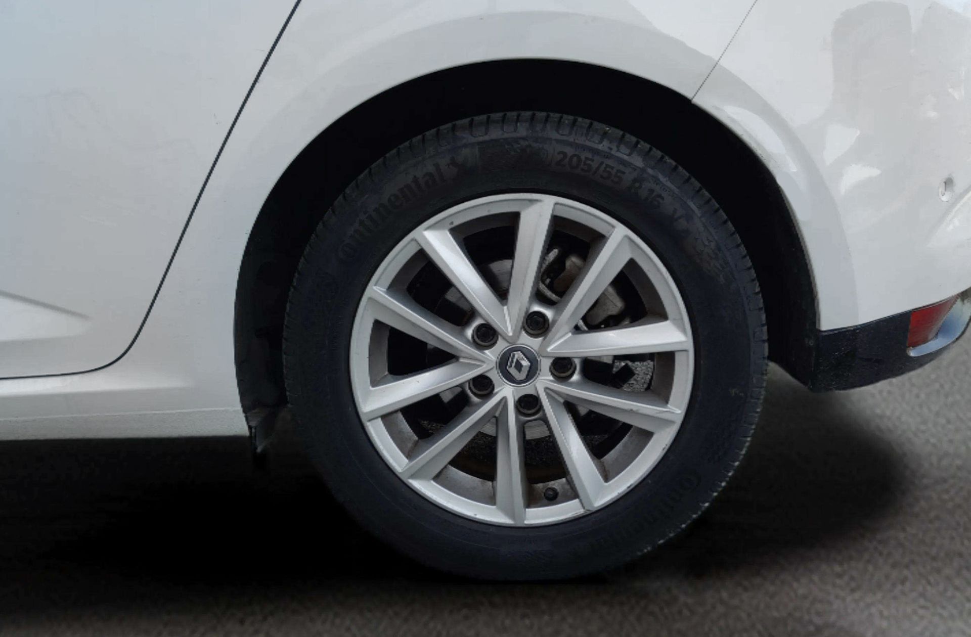 Renault Mégane Zen Energy TCe EDC - foto 39