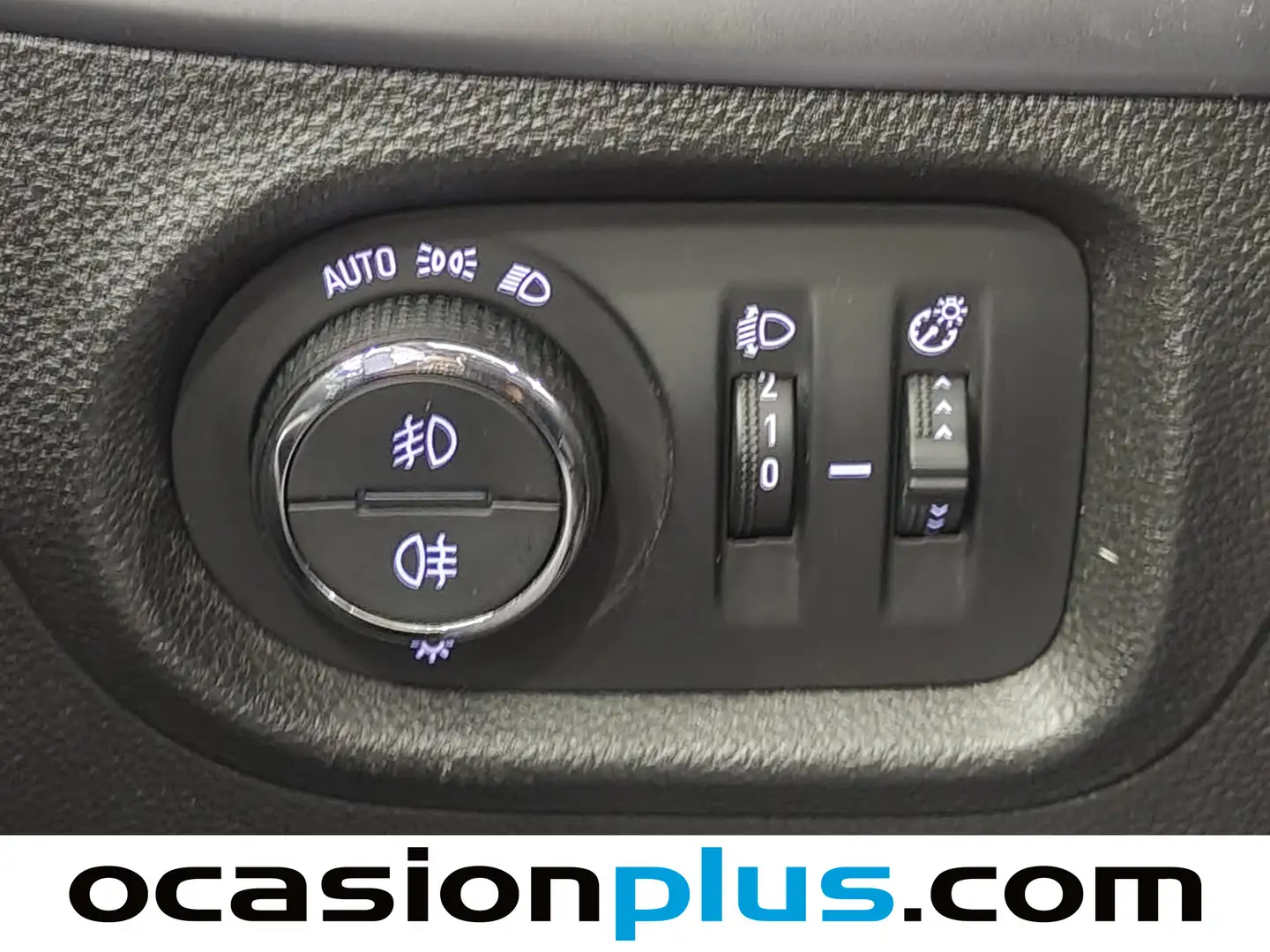 Foto Opel Astra Opel Astra 1.6 CDTI Selective (110 CV)