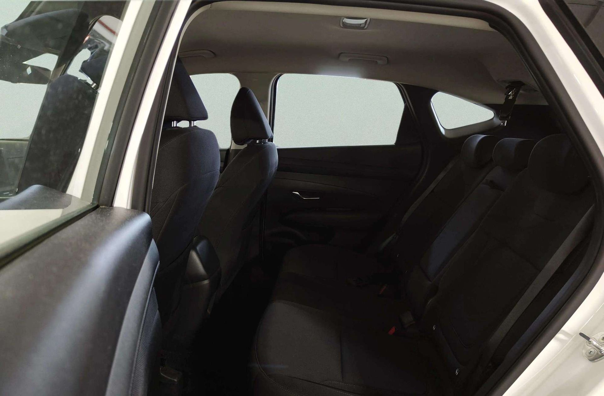Hyundai Tucson 1.6 T-GDi HEV Klass - foto 12