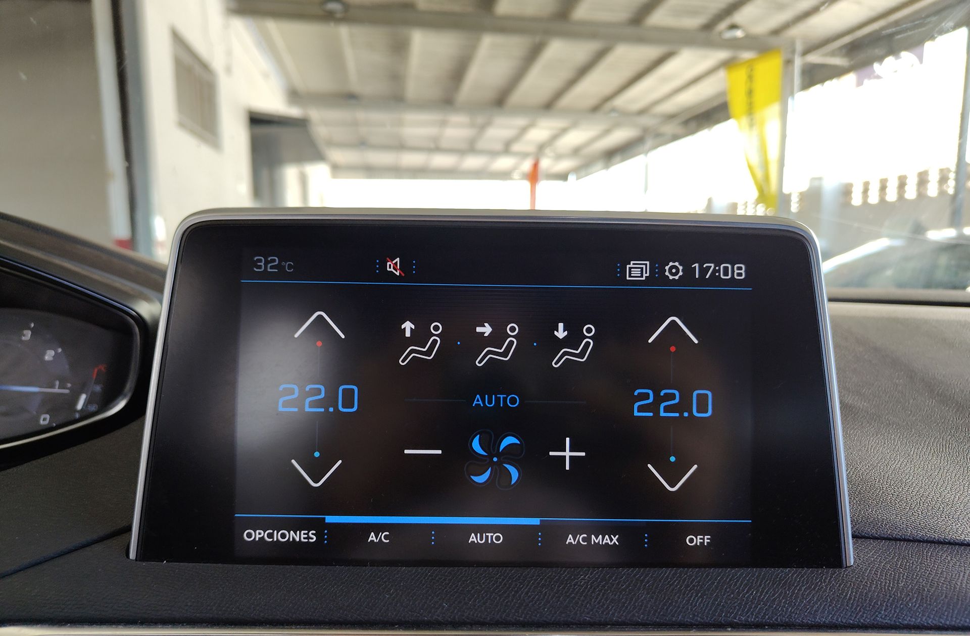 Peugeot 5008 PureTech 130 GT Line EAT8 (7 Plazas) - foto 35